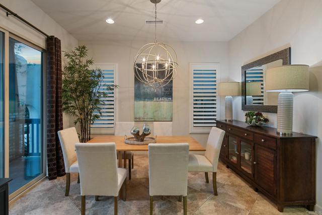 674 Calypso Pl, Encinitas CA: https://media.crmls.org/mediaz/d3350319-0cc4-4151-9d16-faa780382c5b.jpg