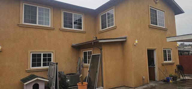 796 98 W Washington Ave, El Cajon CA: https://media.crmls.org/mediaz/d335bec6-ea0e-4b21-b3eb-935af38934a9.jpg
