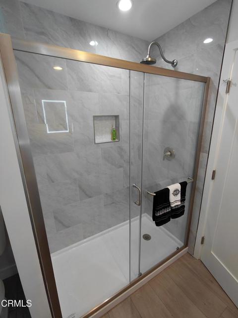 163 E Bowling Green, Port Hueneme CA: https://media.crmls.org/mediaz/d335e117-0eb7-4920-ac5c-3da9405ff312.jpg