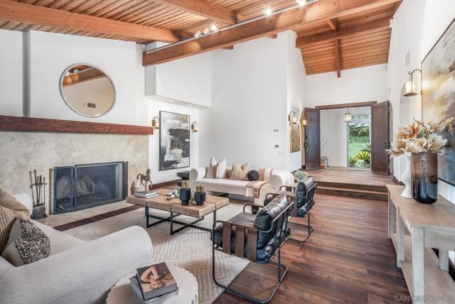5333 Los Mirlitos, Rancho Santa Fe CA: https://media.crmls.org/mediaz/d335e36d-e18b-4c58-8d14-1b8f909b1ddf.jpg