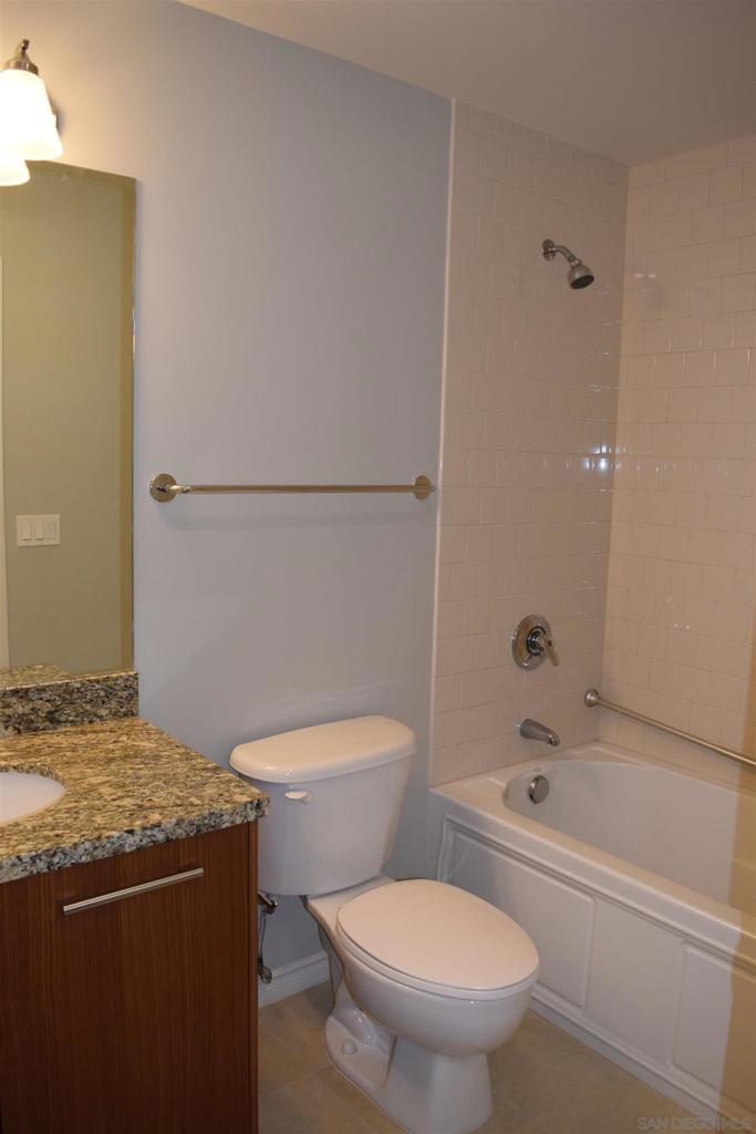 825 Beech St - photo 12