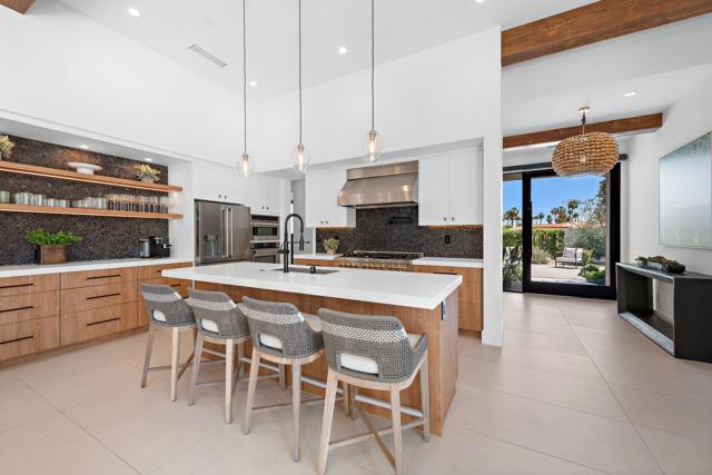 43421 Joshua Road, Rancho Mirage CA: https://media.crmls.org/mediaz/d336ca42-a057-4e11-b0cb-8ba884e3942d.jpg