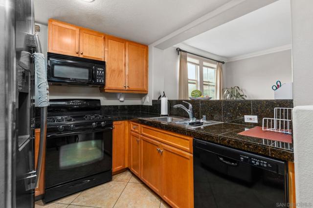 712 Spinnaker Point Terrace, San Diego CA: https://media.crmls.org/mediaz/d336d530-e293-419d-afa9-cff9f47149fb.jpg