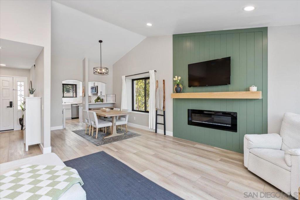 16266 Avenida Venusto - photo 4