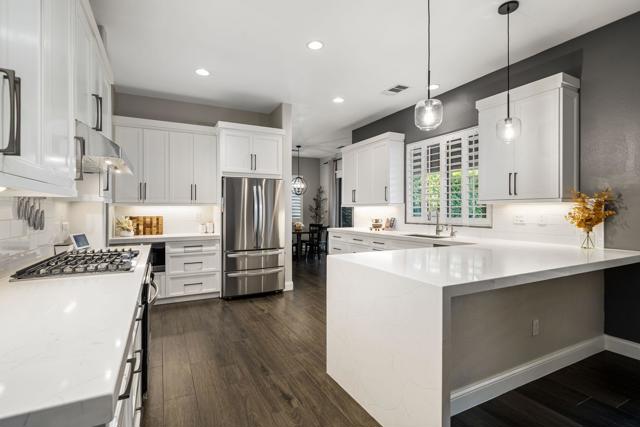 48864 Pear Street, Indio CA: https://media.crmls.org/mediaz/d33862f4-5a93-4100-894f-7131ba9f19b9.jpg
