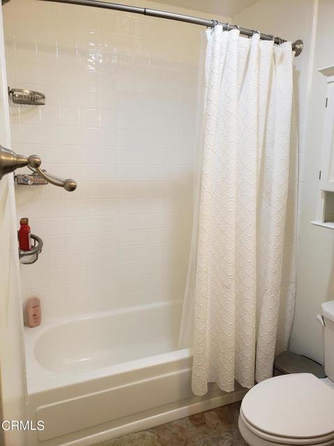 Detail Gallery Image 5 of 9 For 748 Ann Arbor Ave, Ventura,  CA 93004 - 3 Beds | 2 Baths