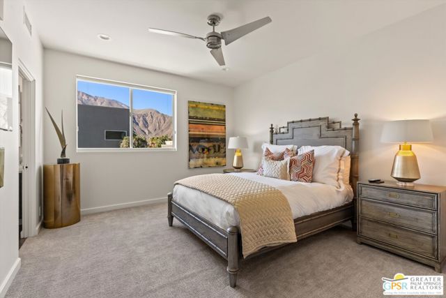 1062 Hunter Drive, Palm Springs CA: https://media.crmls.org/mediaz/d33a10cb-8aca-4677-a617-9b037310bd2e.jpg