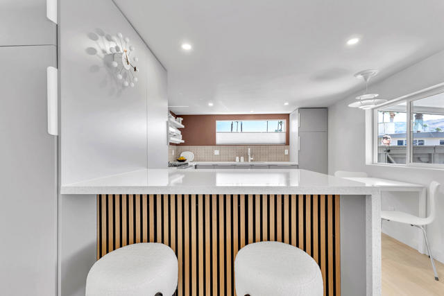 69 Nile Street, Palm Springs CA: https://media.crmls.org/mediaz/d33a3de0-5311-4574-847b-f33a72939e42.jpg