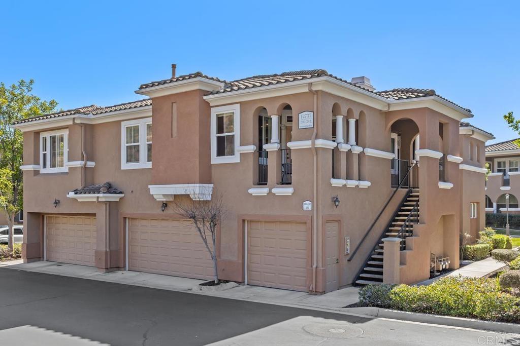 12737 Savannah Creek Drive - photo 2