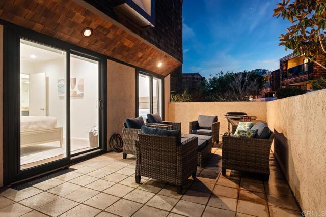 Detail Gallery Image 8 of 53 For 12819 Caminito Del Canto, Del Mar,  CA 92014 - 3 Beds | 2 Baths