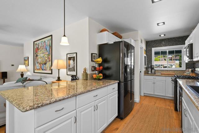 6212 Lake Ariana Ave, San Diego CA: https://media.crmls.org/mediaz/d33bd41f-d35d-44cd-aeb9-de92ba236220.jpg