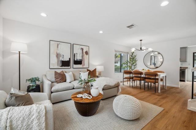 4922 Pony Pass Circle, San Jose CA: https://media.crmls.org/mediaz/d33c287b-8dda-4dcf-b278-328419342c85.jpg