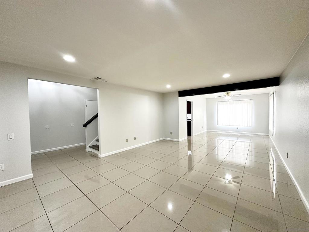 1696 Pepper Dr