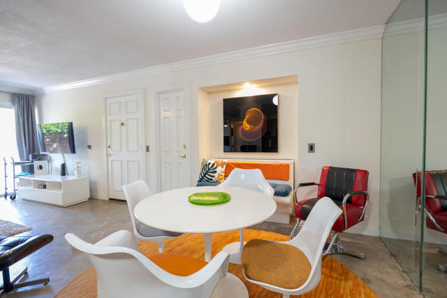 1181 Sunflower Lane, Palm Springs CA: https://media.crmls.org/mediaz/d33d1557-689d-4794-8bb2-0d48a1f2d8d9.jpg