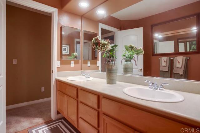 Detail Gallery Image 55 of 74 For 7046 via Ostiones, Carlsbad,  CA 92009 - 5 Beds | 3 Baths