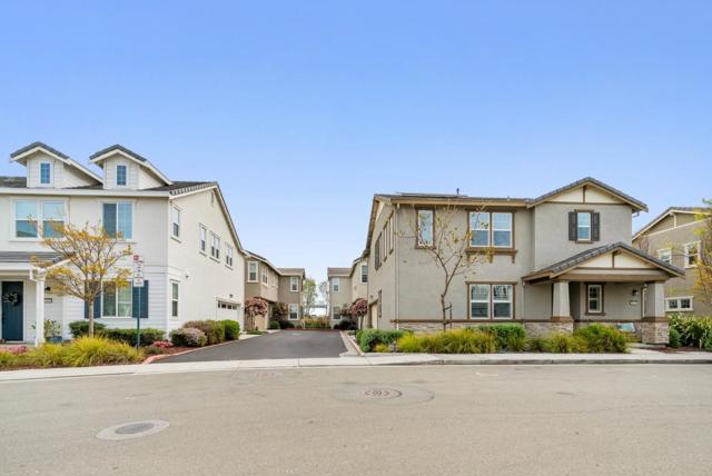 2632 Admiral Circle, Hayward CA: https://media.crmls.org/mediaz/d33e88a5-f7cb-4dd7-bada-48951c36b807.jpg