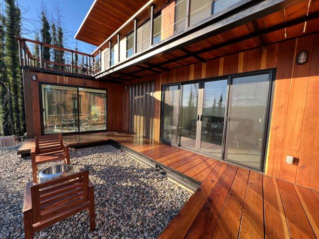 518 Container Way, Boulder Creek CA: https://media.crmls.org/mediaz/d33ecc96-2d0a-45b3-b59f-92c3b716c728.jpg