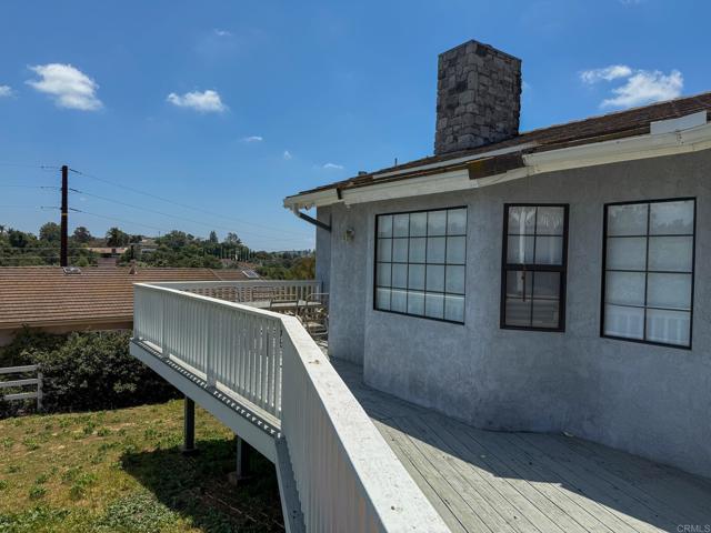 3048 Jason Road, Fallbrook CA: https://media.crmls.org/mediaz/d33eff15-8370-44f3-b31d-33eeb8a6c892.jpg