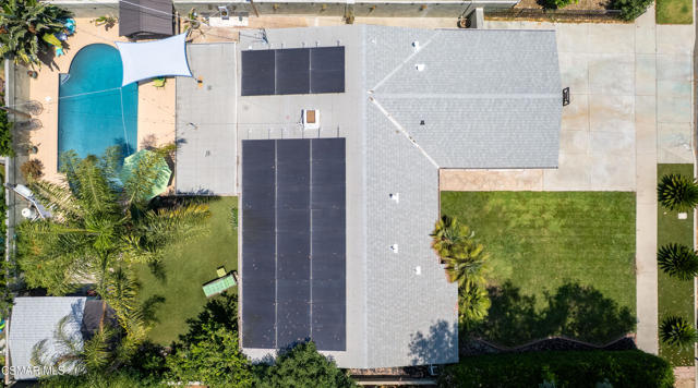 7761 Balcom Avenue, Reseda CA: https://media.crmls.org/mediaz/d33f5b2c-3295-4ed9-9254-24a10cd56648.jpg