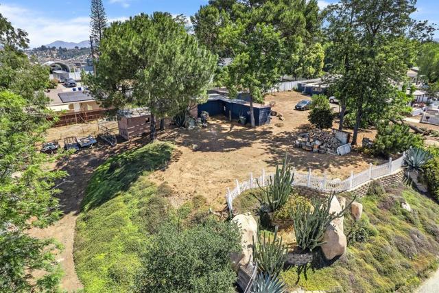 Detail Gallery Image 2 of 37 For 345 Lento Lane, El Cajon,  CA 92021 - – Beds | – Baths