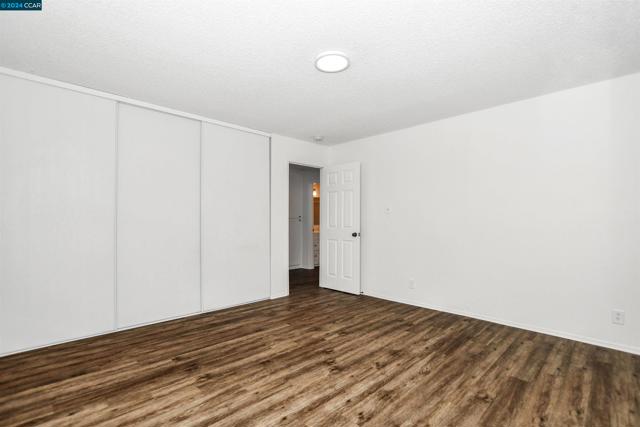 Image 14 of 37 For 2236 Hillsborough Ct