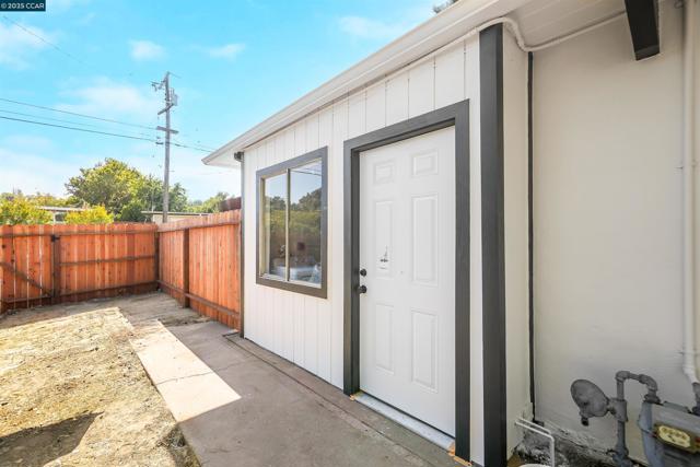 197 Carolos Drive, Pacheco CA: https://media.crmls.org/mediaz/d340f539-49d2-4507-8474-3470069c100d.jpg