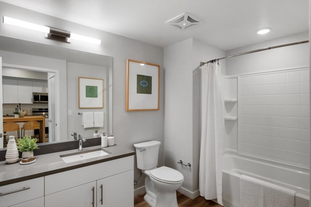 260 260 Brooklyn Basin Way, Oakland CA: https://media.crmls.org/mediaz/d340f5e3-c5be-471d-8b88-d4f876b79250.jpg