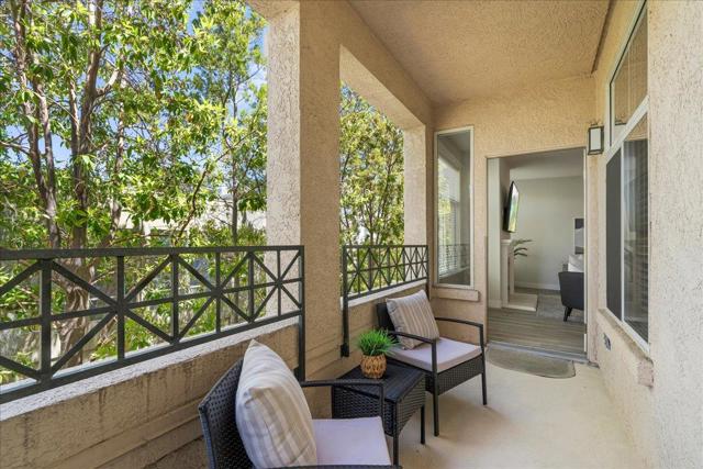 1951 Ofarrell Street, San Mateo CA: https://media.crmls.org/mediaz/d3417842-2d97-4021-ab44-d69718b5840f.jpg