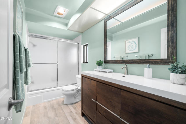 Detail Gallery Image 35 of 45 For 712 Portola Ter, Los Angeles,  CA 90042 - 3 Beds | 2/1 Baths