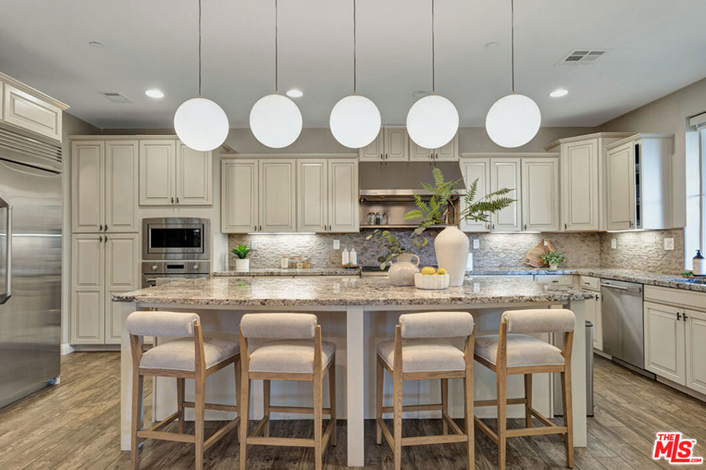MLS #26871923 image #12