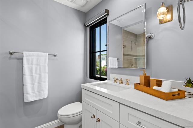 708 Silver Street, La Jolla CA: https://media.crmls.org/mediaz/d3475f0b-a89f-4fd3-9df8-c421c795b4db.jpg