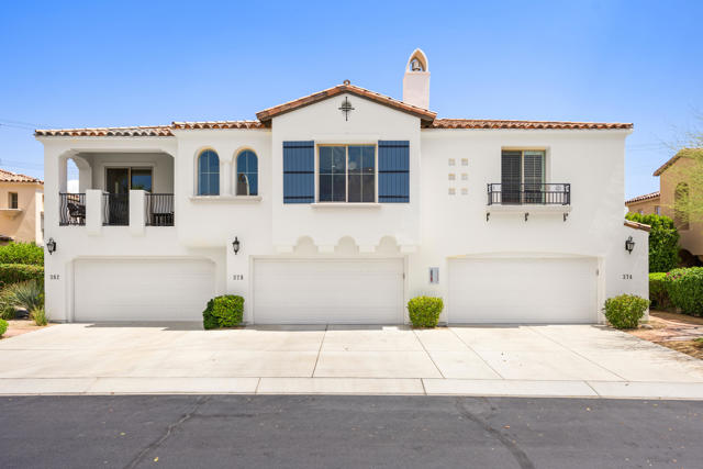 374 Terra Vita, Palm Springs CA: https://media.crmls.org/mediaz/d348d073-0bdb-43f4-9018-852d6dc4d652.jpg