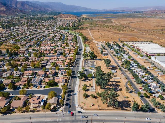 Detail Gallery Image 66 of 71 For 32525 Racquet Club Way, Lake Elsinore,  CA 92530 - 3 Beds | 2 Baths