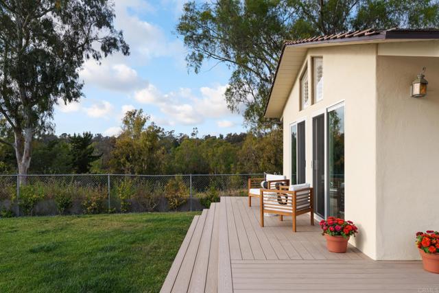 5306 Linea Del Cielo, Rancho Santa Fe CA: https://media.crmls.org/mediaz/d34a2f09-c750-4f57-aadf-eea669f0b836.jpg