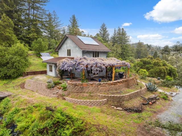 18010 Moonrise Road, Boulder Creek CA: https://media.crmls.org/mediaz/d34a6607-06d1-4300-93aa-eb4fbfdef6ea.jpg