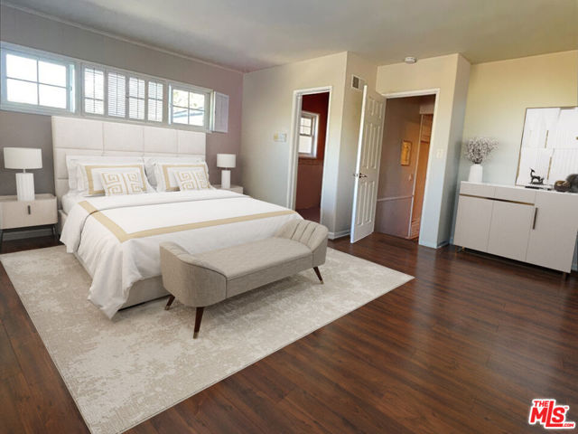 3230 Kelton Avenue, Los Angeles CA: https://media.crmls.org/mediaz/d34b21a6-4cbe-43ae-8694-04ac686e2e9b.jpg