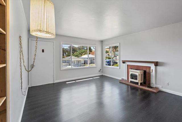 659 Ash Avenue, South San Francisco CA: https://media.crmls.org/mediaz/d34c4eb2-d354-4a69-8630-81aae3aacd31.jpg