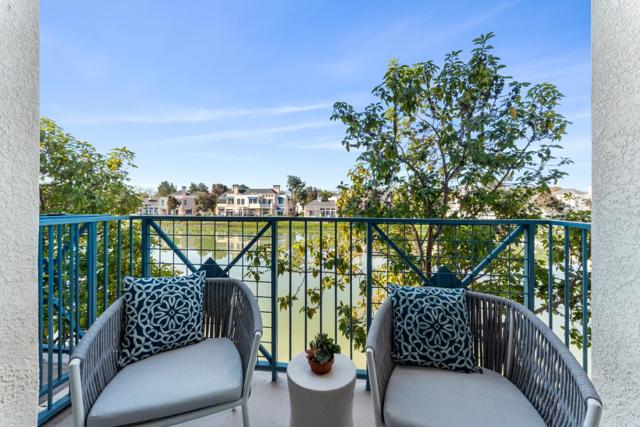 600 Baltic Circle, Redwood City CA: https://media.crmls.org/mediaz/d34d02ed-29c1-4c5e-8d33-1cd512fa877a.jpg
