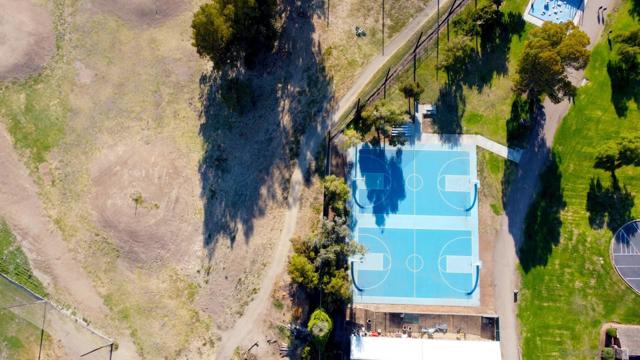5361 Central Ave, Bonita CA: https://media.crmls.org/mediaz/d34eada1-740d-4d14-9431-273ee0977129.jpg