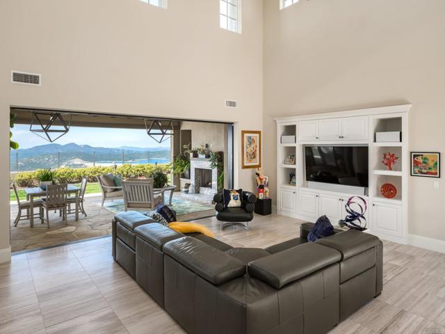Image 10 of 66 For 8784 Avenida Mirador