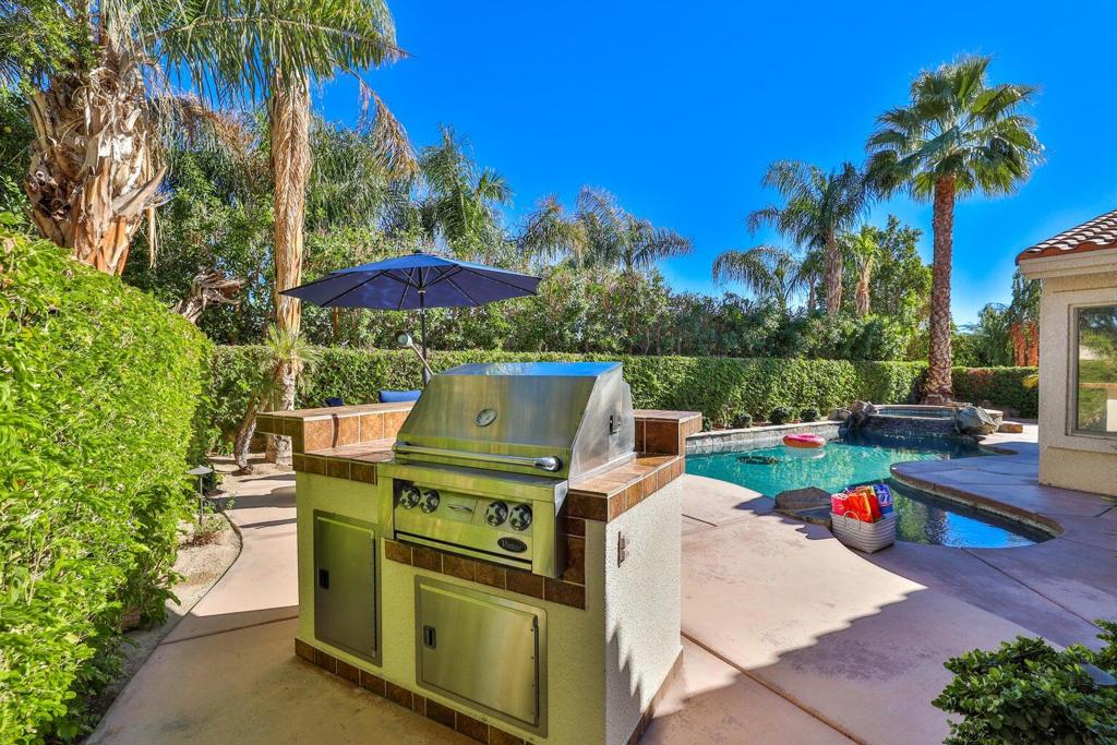 MLS #219132093DA image #5