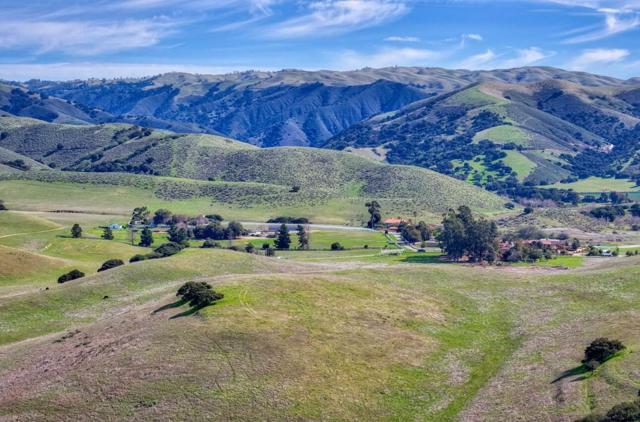 29145 Chualar Canyon Road, Chualar CA: https://media.crmls.org/mediaz/d3505c44-5e58-4efe-bd26-e436576ee3a0.jpg