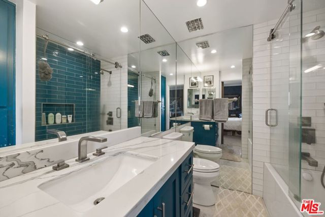 1131 Alta Loma Road, West Hollywood CA: https://media.crmls.org/mediaz/d3514498-7313-4744-8bb4-cb21f4d24e87.jpg