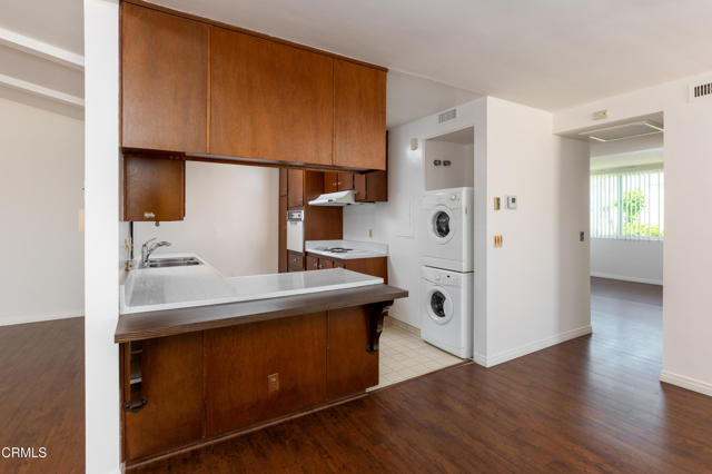 777 E Valley Boulevard, Alhambra CA: https://media.crmls.org/mediaz/d351998d-8fc7-4e84-bd94-3b44ef99348b.jpg