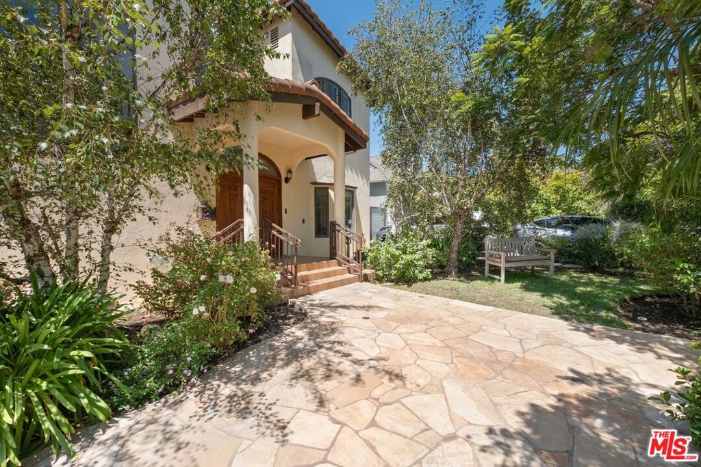 MLS #26862307 image #1