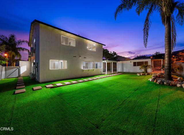 Detail Gallery Image 34 of 35 For 3955 Blackwood St, Thousand Oaks,  CA 91320 - 5 Beds | 3/1 Baths