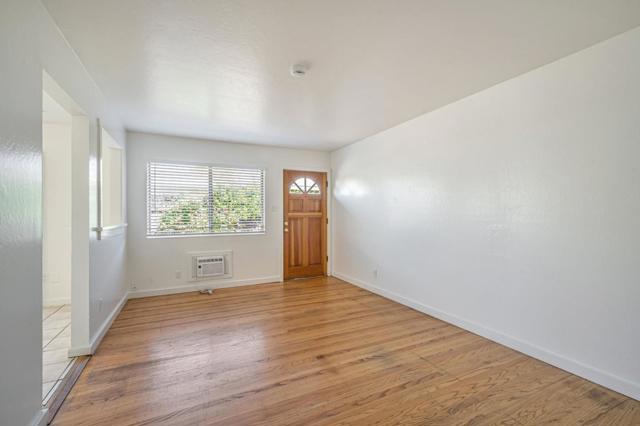 838 Wheeler Street, Santa Rosa CA: https://media.crmls.org/mediaz/d351be6e-7ecd-42b2-818b-491cfd319e1a.jpg