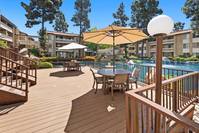 1855 Diamond St, San Diego CA: https://media.crmls.org/mediaz/d351cc5c-d4c5-4db2-a643-88f765525680.jpg