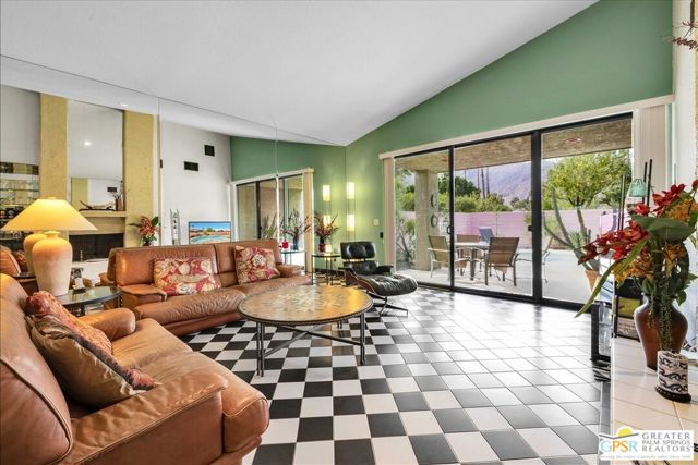 2861 Sundance Circle, Palm Springs CA: https://media.crmls.org/mediaz/d351f587-5be3-4da0-9cb3-7e59726f62d9.jpg