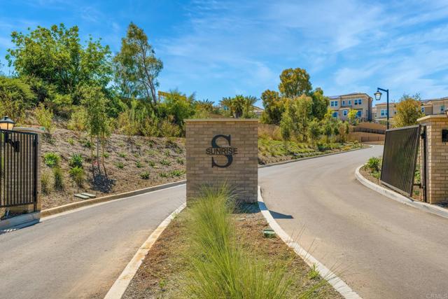 1229 Sunrise, San Marcos CA: https://media.crmls.org/mediaz/d3520c4e-3a59-4128-bd57-4ff686dfd6fe.jpg